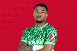 德國隊官方：補招弗萊堡門將阿圖伯魯 鮑曼因身體不適不一定參訓(xùn)