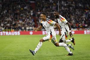 德國隊官方：斯圖加特前鋒勒威林因內(nèi)收肌問題，退出本期集訓(xùn)