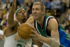 同意嗎？皮爾斯談選秀重排：諾維茨基狀元 我榜眼 文斯-卡特探花