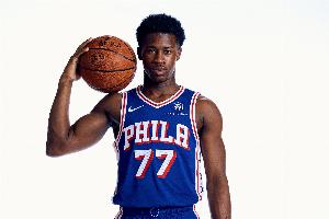 挑戰(zhàn)弗拉格？埃奇庫姆首秀34分7板3助1斷 有15%的概率獲最佳新秀