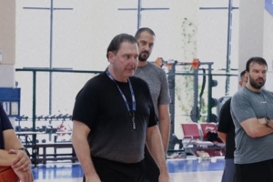 Stick to the grind！堅(jiān)持下去 福建男籃最新訓(xùn)練動態(tài)來襲