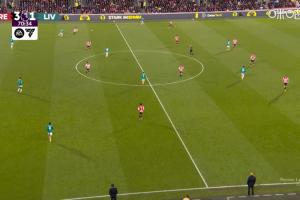 搏命！利物浦下半場(chǎng)連續(xù)換人，換成424陣型強(qiáng)攻小蜜蜂