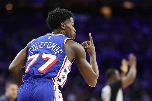 26分4板7助！隊(duì)記：埃奇庫姆看起來就是本屆新秀中的最佳球員