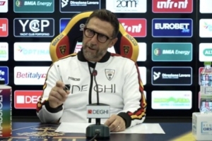 萊切主帥談卡馬達(dá)點(diǎn)球被撲：這種級(jí)別的比賽，球門是會(huì)變得更小的