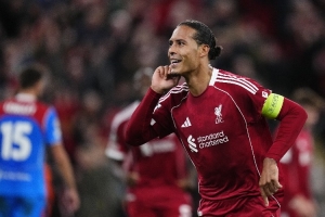 范戴克回應魯尼批評：上賽季沒聽他說什么，這很正常 我沒有不滿