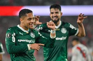 巴薩有20%二轉(zhuǎn)分成！羅克經(jīng)紀(jì)人：正在等英超球隊的5000萬歐報價