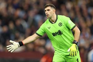 阿媒：斯卡洛尼想鍛煉新門將，馬丁內斯不會入選本期阿根廷大名單