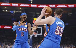 卡特：可怕的是 雷霆上賽季就很強(qiáng)&但本賽季更強(qiáng)了 大家得小心了