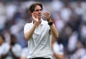 曼聯(lián)近24場先進球的英超15勝8平1負，唯一失利對手主帥正是弗蘭克