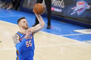 戴格諾特：哈滕剛來(lái)就很棒 但隨著時(shí)間的推移他仍在不斷進(jìn)步