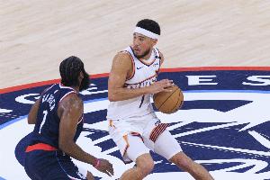 小卡缺席！ESPN預(yù)測勝率：主隊快船60.8% 客隊太陽39.2%