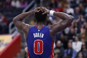 CC：杜倫極具統(tǒng)治力怎么夸都不為過(guò) 對(duì)賽季初表現(xiàn)滿意保持下去