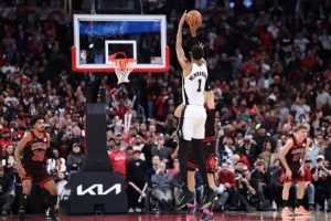 文班亞馬的死神出手；坎寧安的擔(dān)當(dāng)；謝潑德的球商