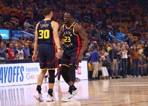 庫里：追夢會(huì)打出遠(yuǎn)超過其體型的表現(xiàn) 他整個(gè)生涯都是如此！