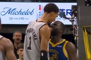 算互爆？文班防追夢后者17中3&三分8中0 角色互換文班21中8&6失誤