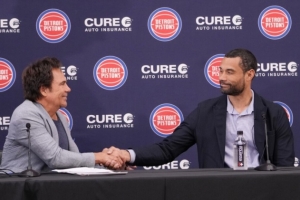 10連勝雄踞東部榜首！活塞鐵軍由他打造 斯通奪最佳高管有對(duì)手了