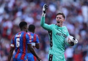 穩(wěn)！凱恩近8年聯(lián)賽38次罰點37次命中，僅被迪恩·亨德森撲出1次