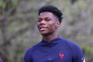 瓊阿梅尼和孔德：多元化造就了今天的法國，這不該成為一個問題