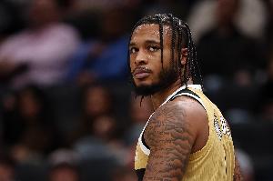 又搞事情了？奇才本場12人名單11人登場 僅惠特摩爾沒撈到時(shí)間