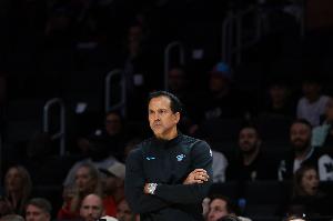 3連?。∷共ǎ呵蜿?duì)攻防兩端都缺乏活力 這不是我們最佳表現(xiàn)