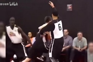 天賦盡顯！周琦當年的試訓有多強？這投籃是真絲滑啊！