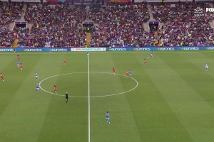 【集錦】女足歐洲杯-吉雷利破門戴安娜絕平 十人葡萄牙1-1意大利