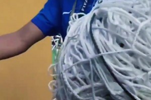 太逗了！世俱杯切爾西奪冠，后衛(wèi)阿達(dá)拉比奧尤把整個(gè)球網(wǎng)拆走