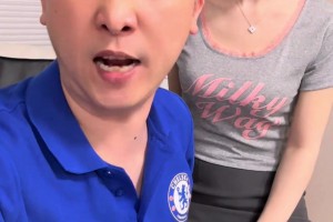 曲奇斥美女：看電影不如看球賽，你不要穿個黑色走來走去的