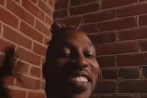 卡特沒有硬榮譽(yù)，進(jìn)名人堂是拉低名人堂的門檻？楊毅：我覺得并沒有