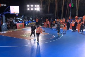 徐靜雨真慘！和追夢(mèng)連線，慘遭郭艾倫大帽，還被郭艾倫從身上跳過(guò)