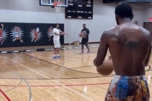 恢復(fù)得真快??！歐文已經(jīng)能投籃了，超遠三分8投全中！