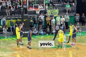 狀態(tài)不佳！林葳半場(chǎng)替補(bǔ)出戰(zhàn)6分鐘3投0中，僅靠罰球得到1分！