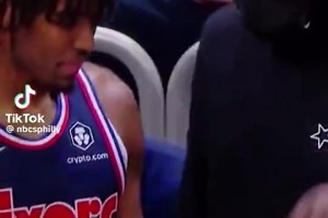 今天39分手刃登哥！哈登在76人時期，沒少指導(dǎo)馬克西啊